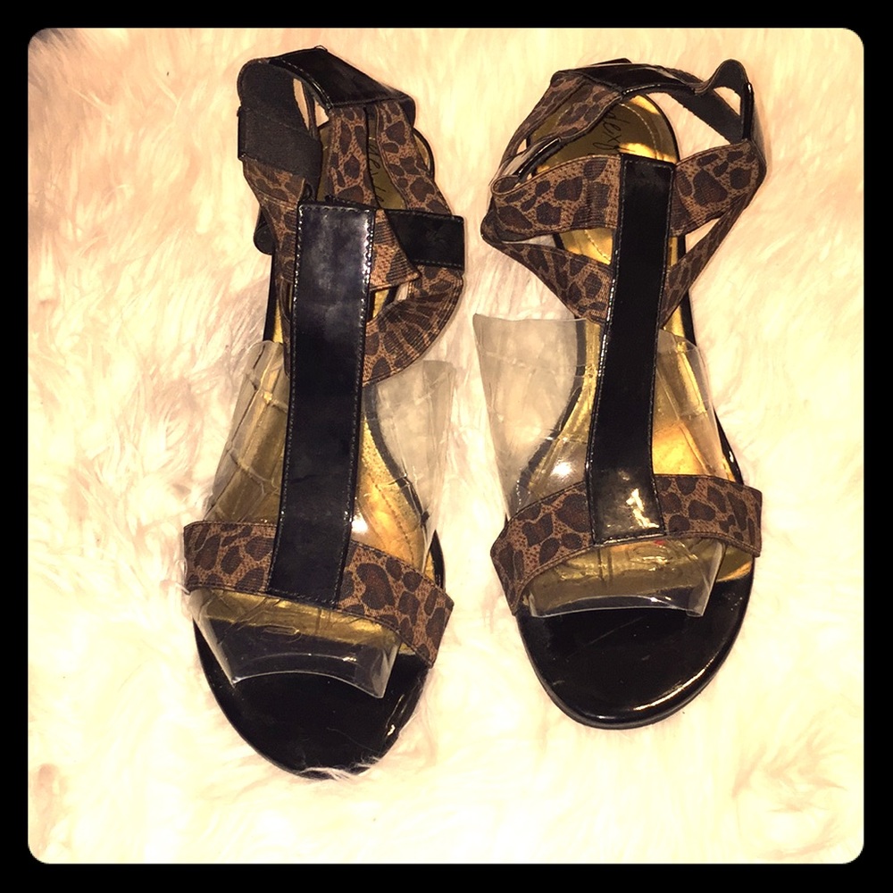 Animal print wedge